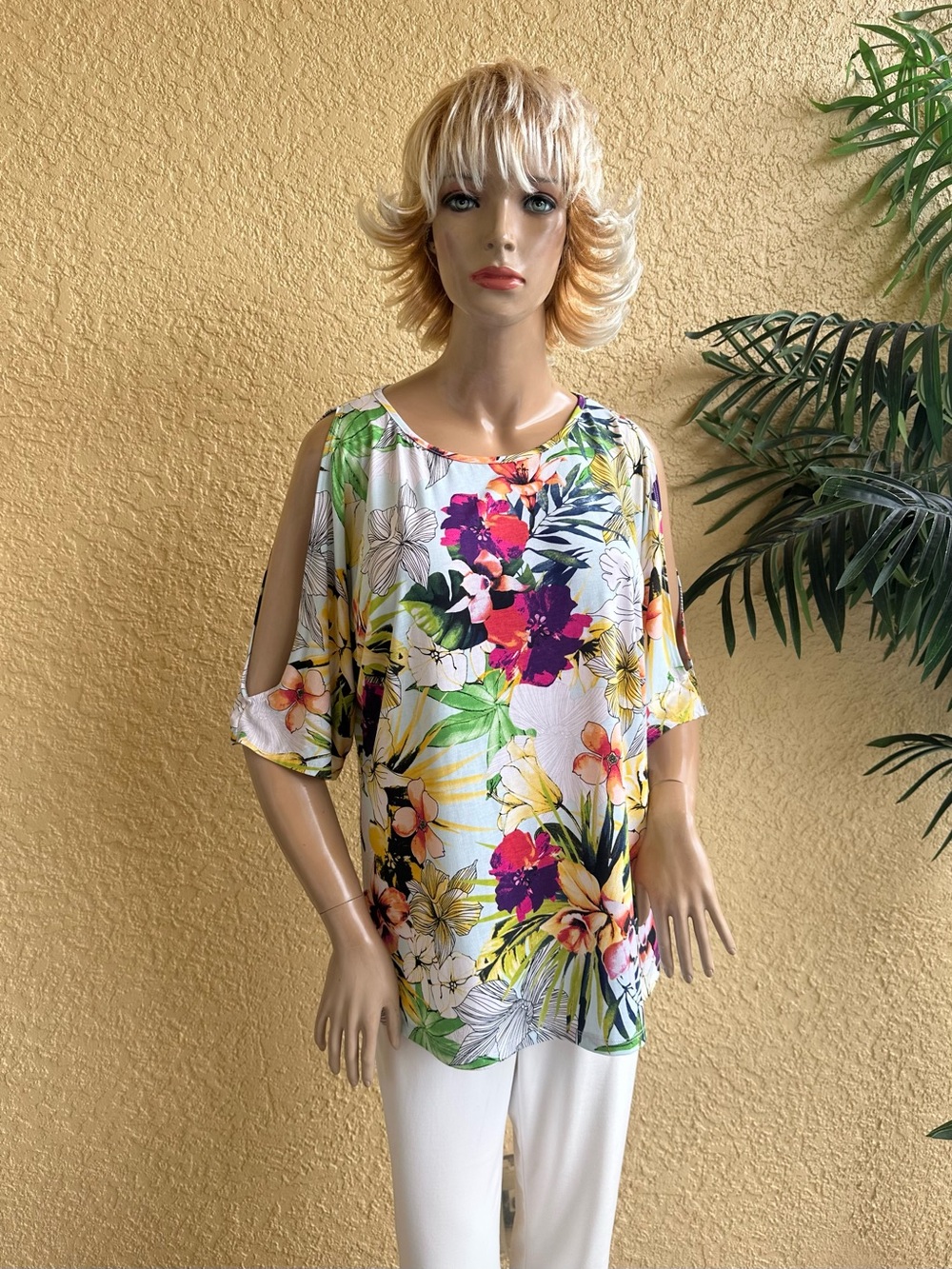 Yee brand floral open sleeve colorful tropical floral print tunic top
